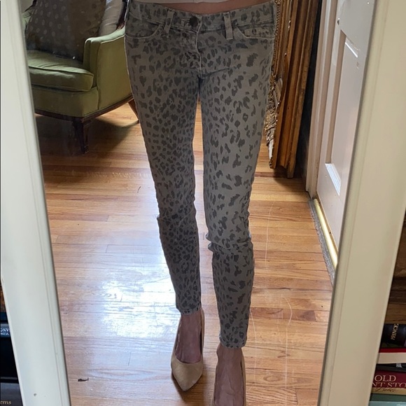 Jeans - Picture 1 of 5